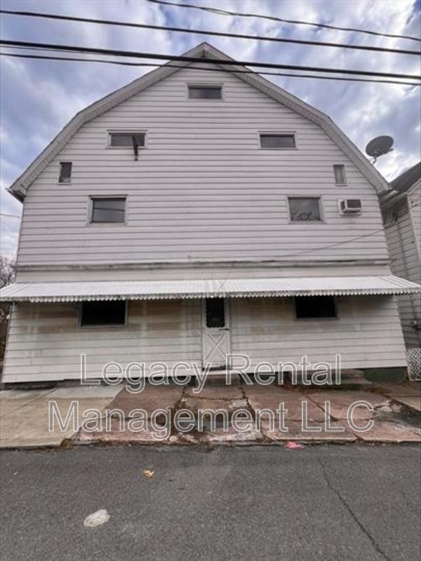 Ashley Condo: 166 South Main Street - 1