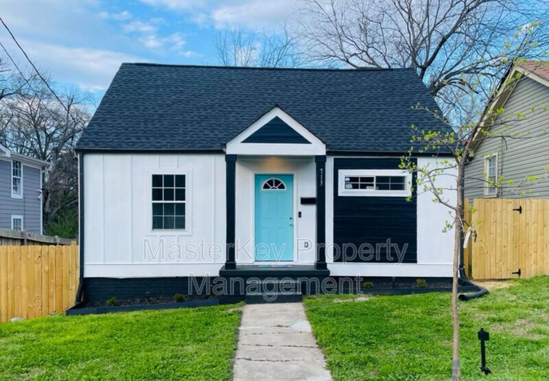 Durham House: 713 Massey Ave