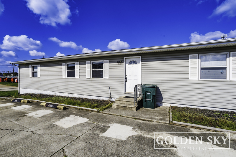 Request a Viewing for 2020 West Enterprise Avenue Tenant Turner