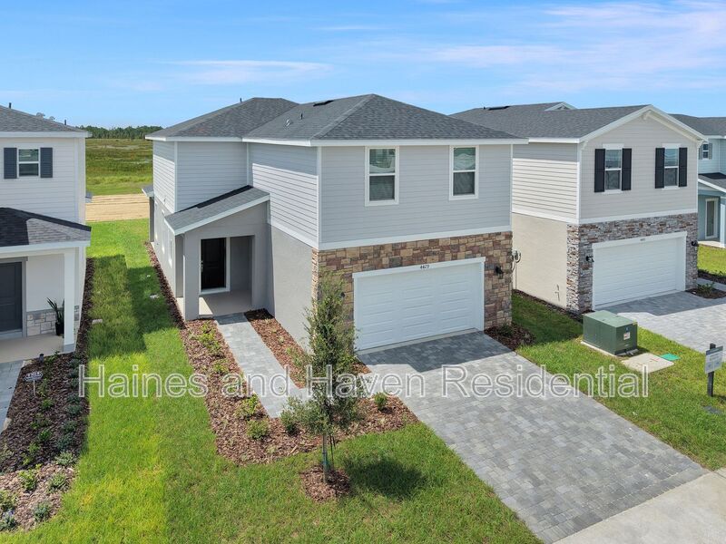 Davenport House: 4429 River Beacon Blvd