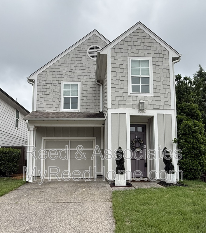 Memphis House: 1080 Blythe St