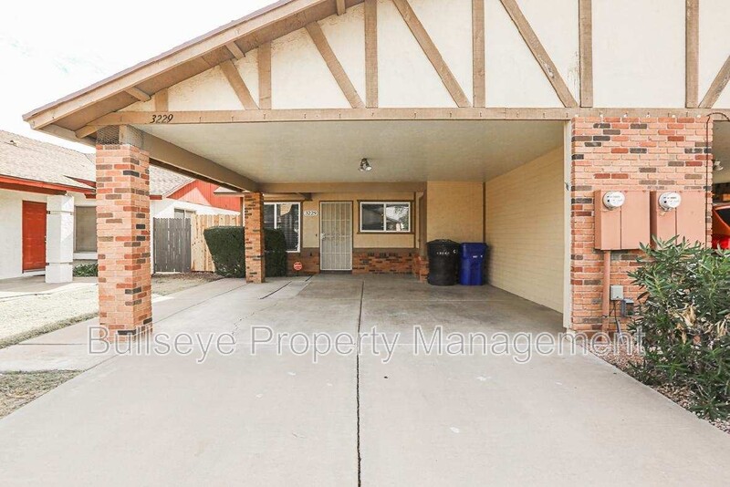 Mesa Townhome: 3229 E. Crescent Ave.