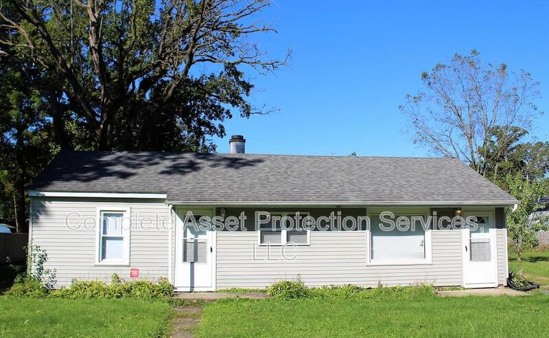 Portage House: 3010 Bender Street