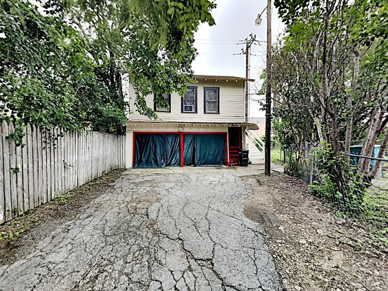 Fort Worth Condo: 3333 W 6th St