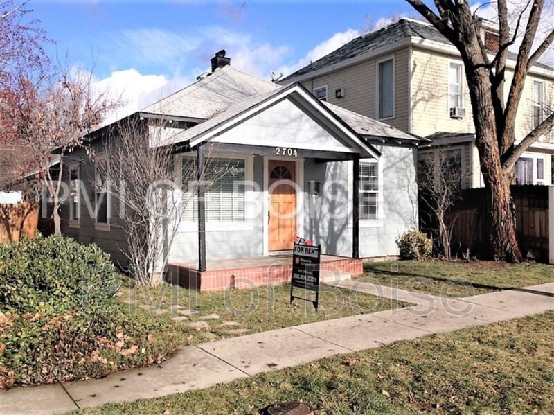 Boise House: 2704 W Jefferson St