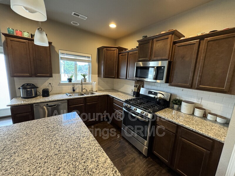 Main Rental Photo 10