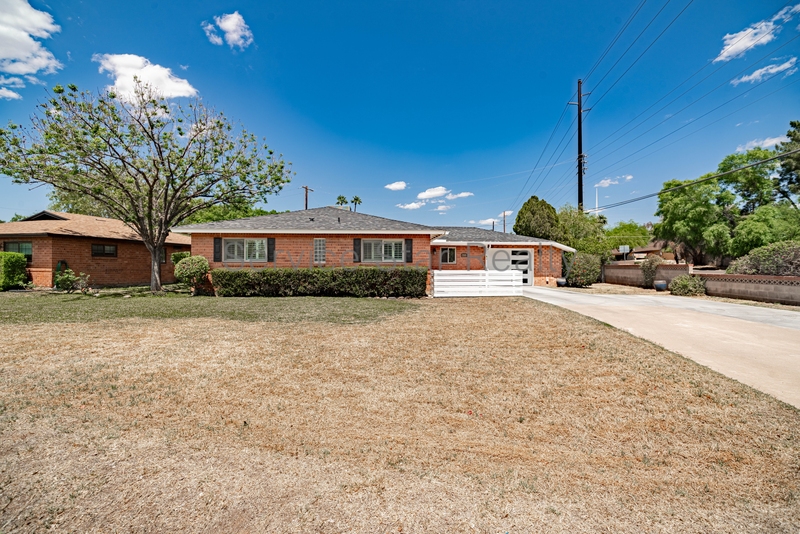 Phoenix House: 1946 E Rancho Dr