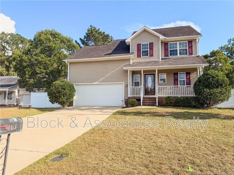 Hope Mills House: 4413 Scenic Pines Drive