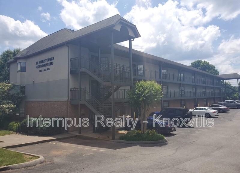 Knoxville Condo: 2201 Lake Ave
