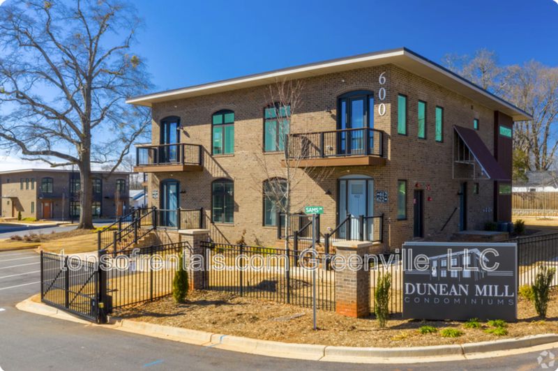 Greenville Condo: 121 Sams Drive