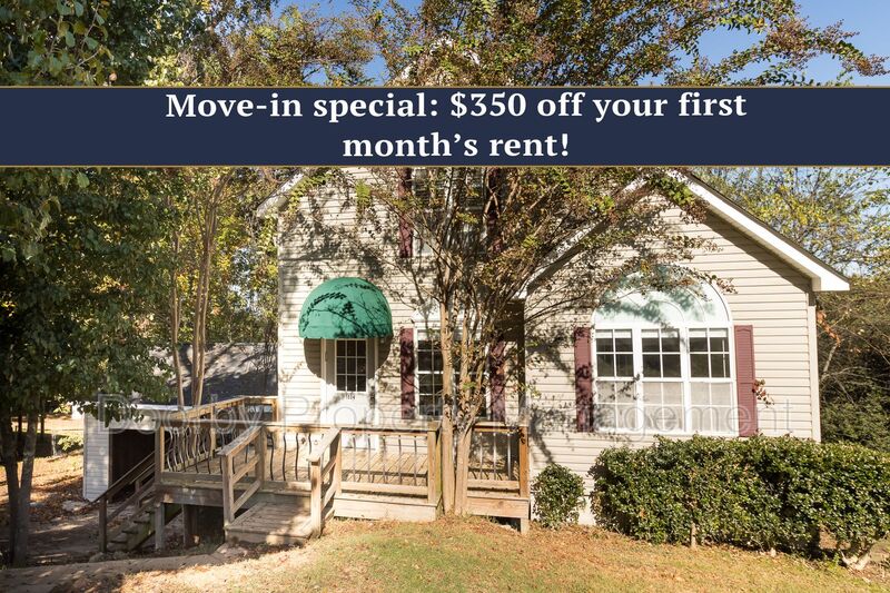 Chattanooga House: 1004 Roselawn Drive