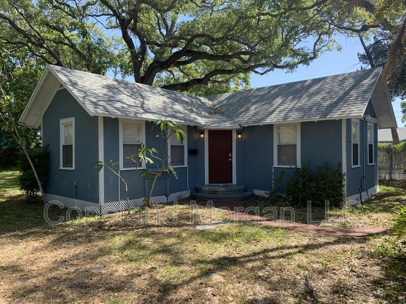 St. Petersburg House: 2425 22nd Avenue South