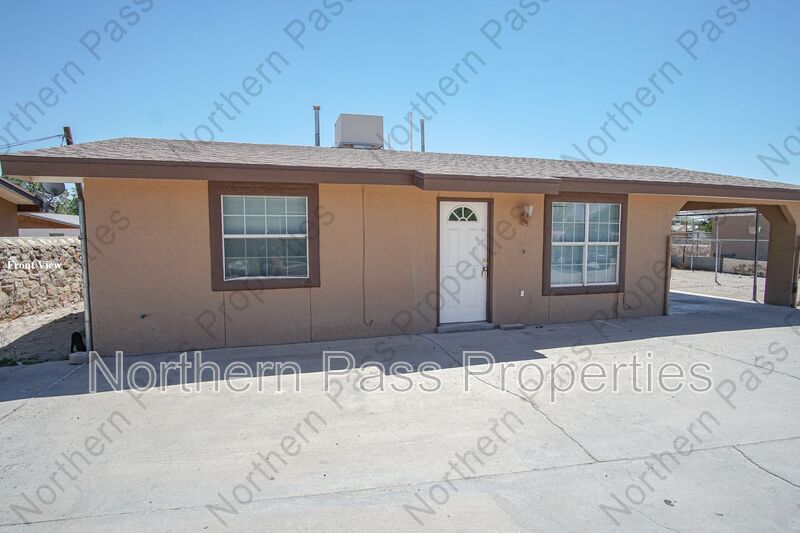 El Paso Condo: 216 S Schutz