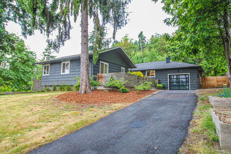 Lake Forest Park House: 19547 53rd Ave NE