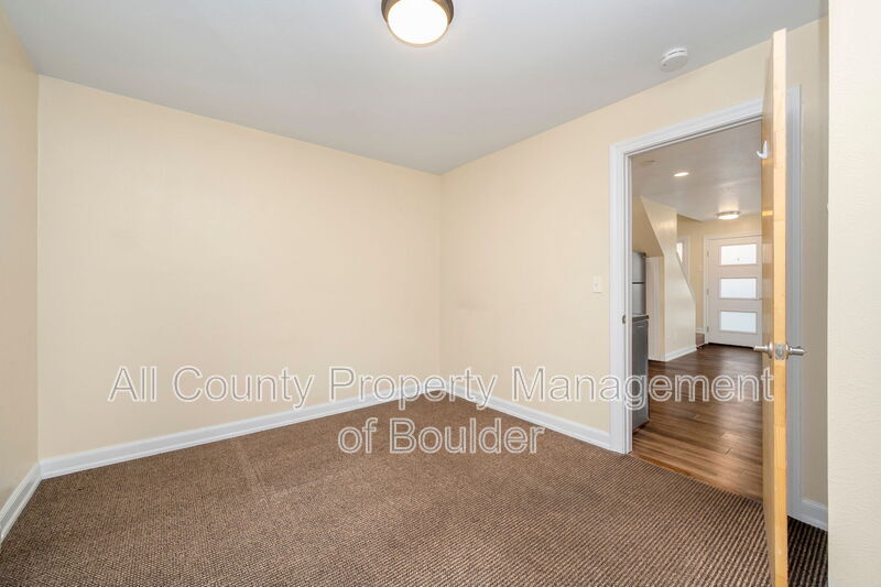 Main Rental Photo 9