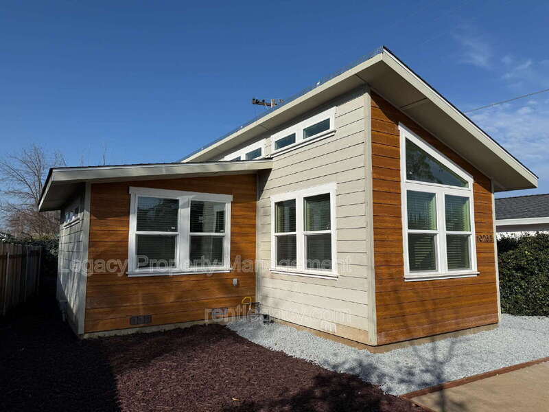 Rancho Cordova House: 10753 Oakton Way