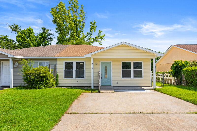 PANAMA CITY House: 2716 Oak Hammock Dr