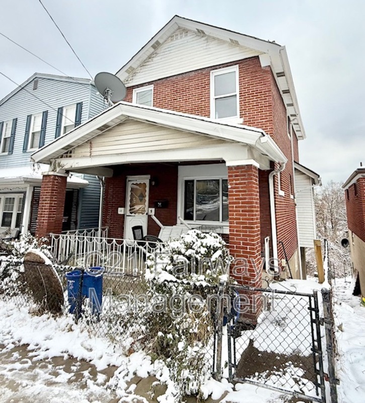 Pittsburgh House: 42 Ruth Street