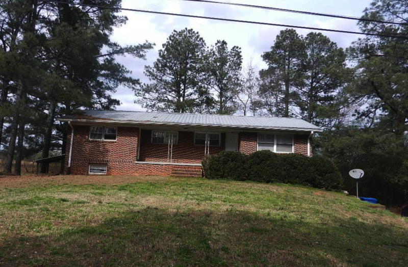 Request a Viewing for 2362 Airport Drive D Tenant Turner