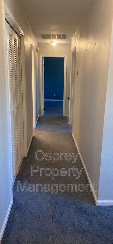 4 BEDROOM 2.5 BATH - Photo 7