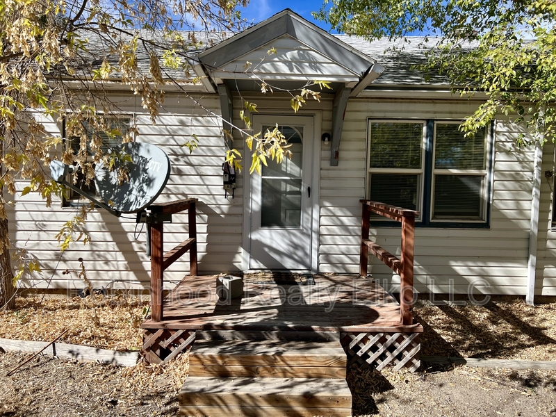 Elko Condo: 140 1/2 West Court Street