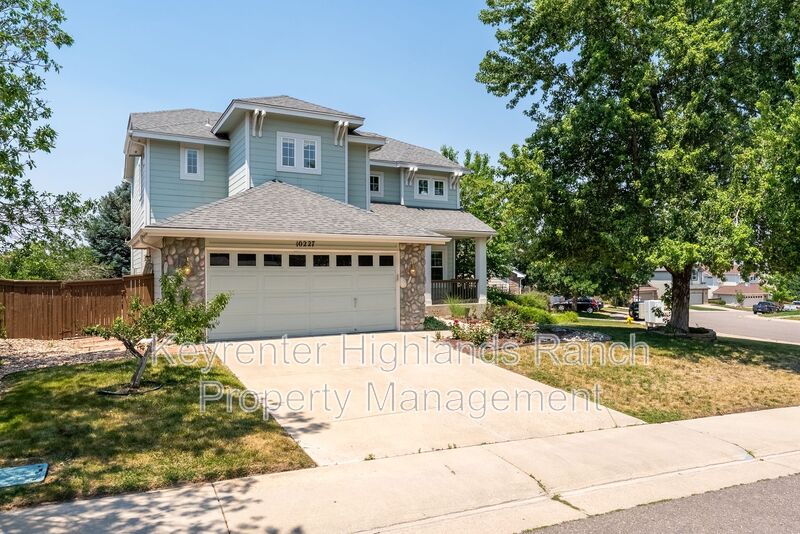 Highlands Ranch House: 10227 Bentwood Cir