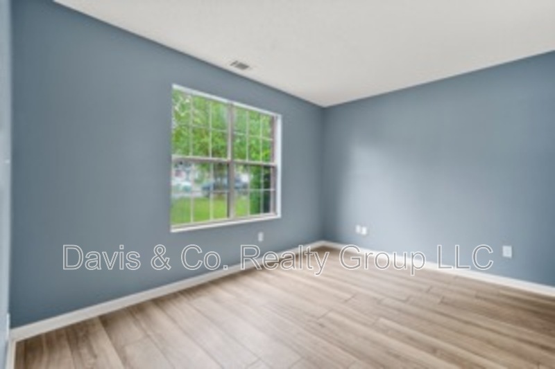 Lithonia House: 4753 Klondike Cove