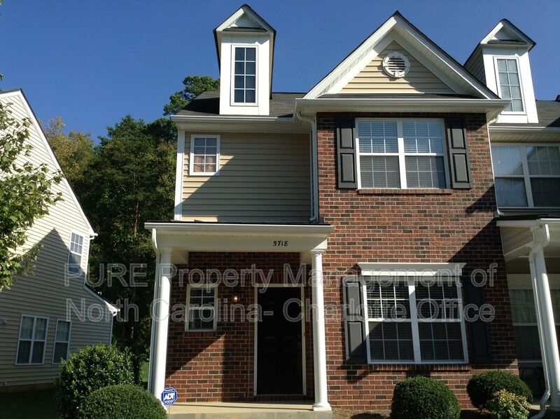 Charlotte Townhome: 5718 Bent Creek Circle