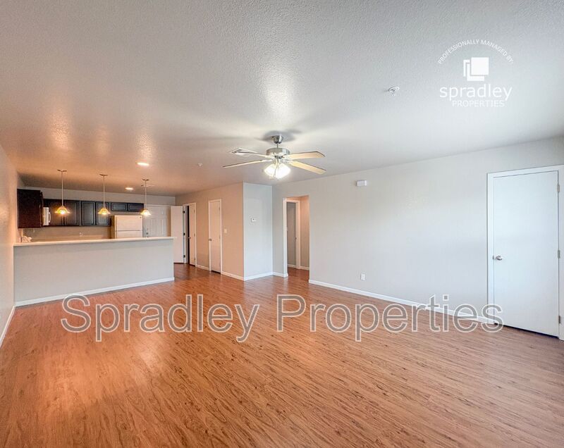 Belton Condo: 255 E 5th Ave, Apt 123