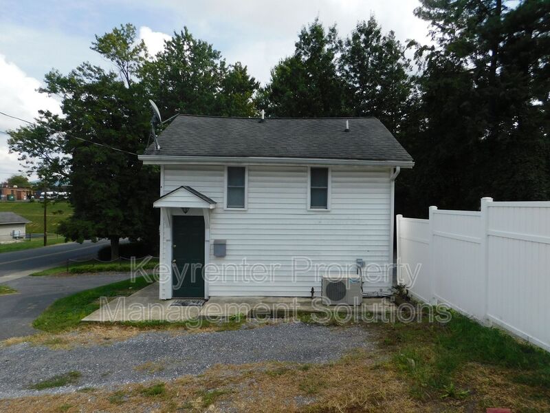 Waynesboro Condo: 404 Cherry Ave