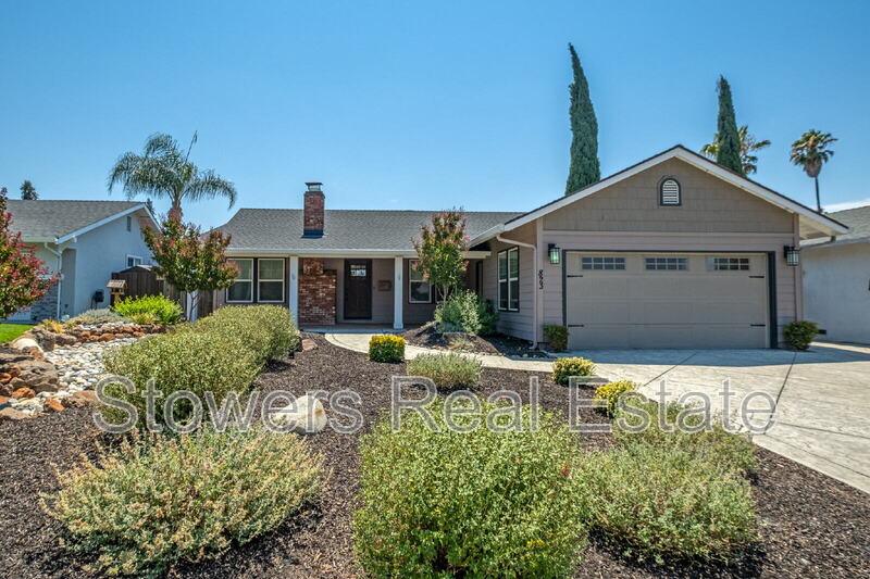 Livermore House: 823 Mohawk Dr