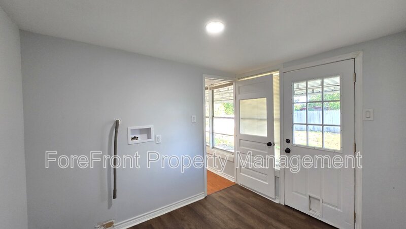 503 22nd Street  TX 78861 - Photo 21