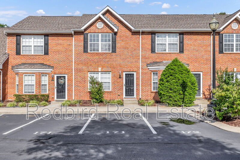 Franklin Townhome: 1101 Downs Boulevard