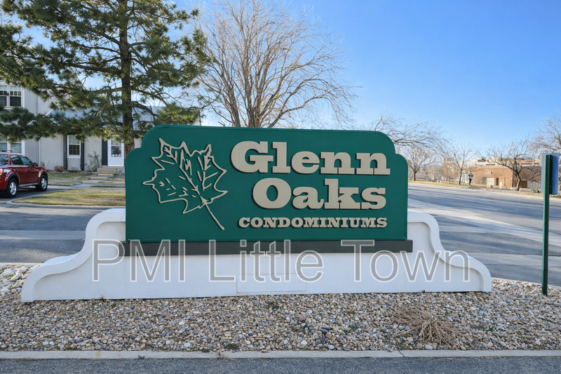 Centennial Condo: 2301 E Fremont Ave