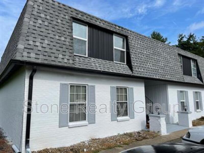 Clinton Condo: 245 North Kibby Street