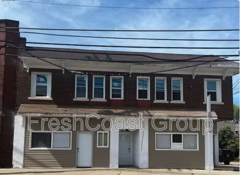 Cleveland Condo: 4434 Warner Rd