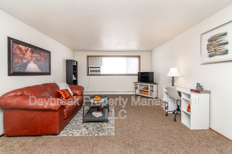 Fargo Condo: 1842 14th Street South - 3(MTR)