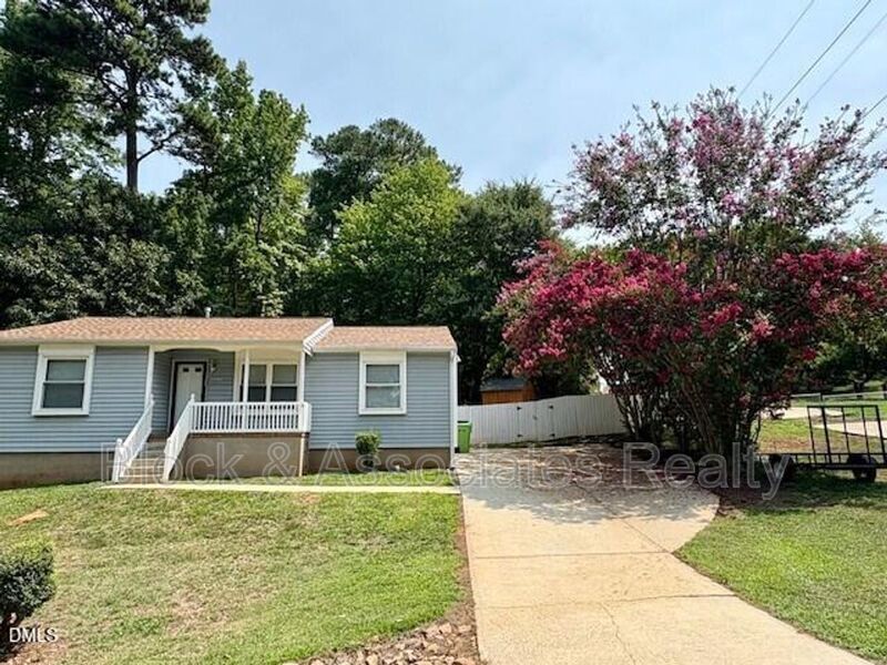 Raleigh House: 2600 Courier Court
