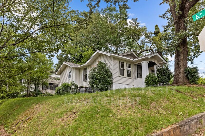 Birmingham House: 601 78th St S