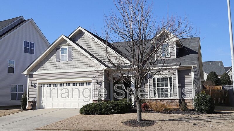 Fuquay-Varina House: 847 Ribbonleaf Lane