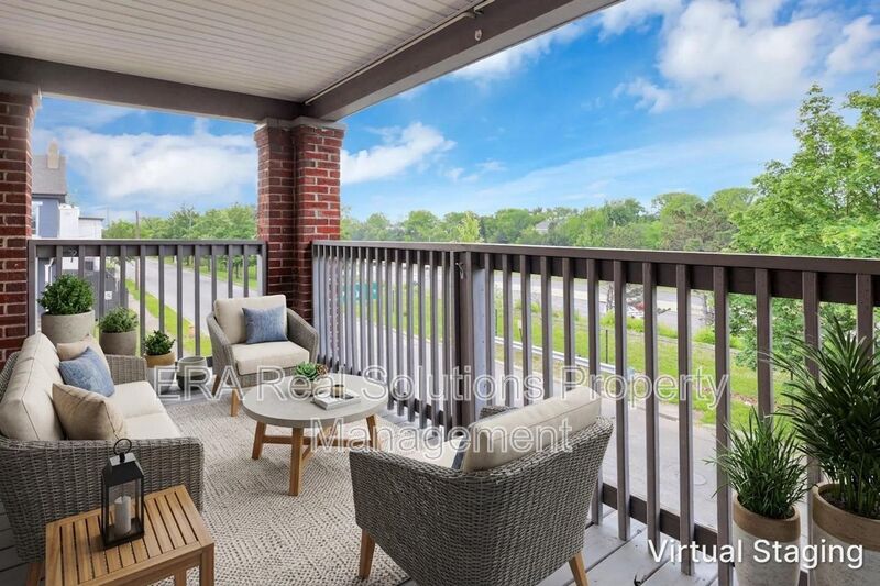 Columbus Condo: 1120 Cole St