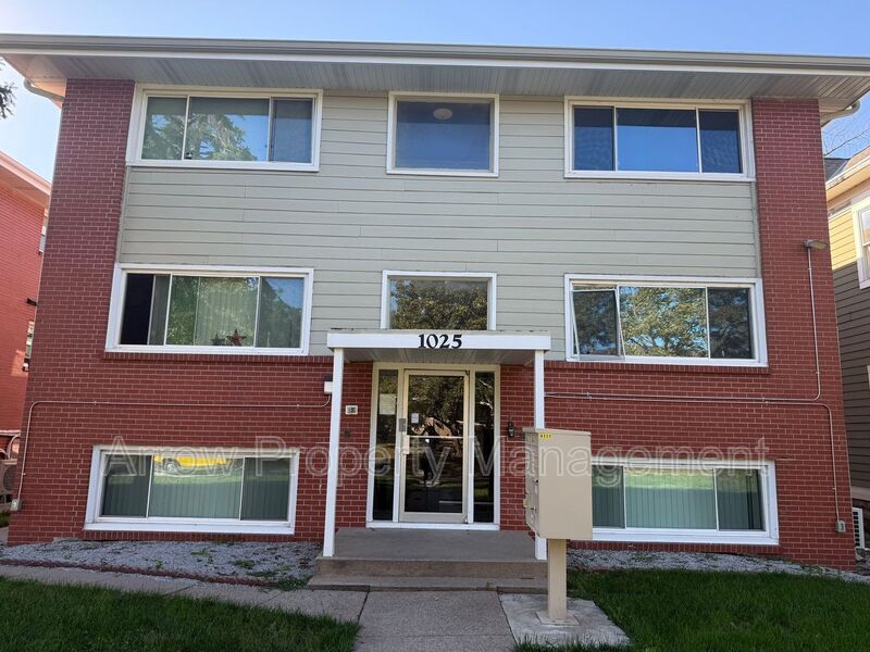 Lincoln Condo: 1025 C Street-6