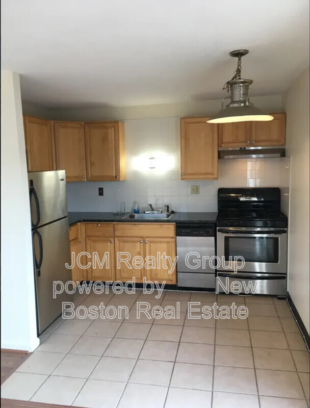 Lynn House: 540 Chestnut St