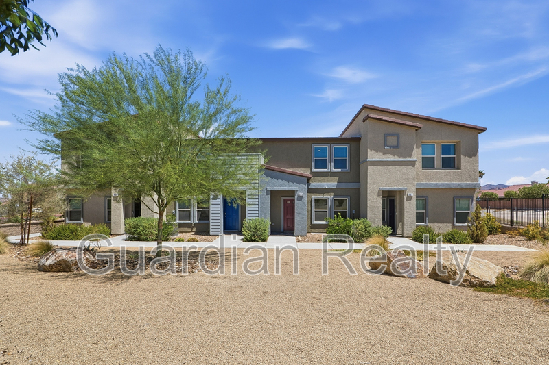 Henderson Townhome: 503 Blue Ridge Cove Ct