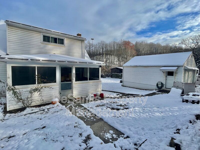 Shippingport House: 120 Cotter Street