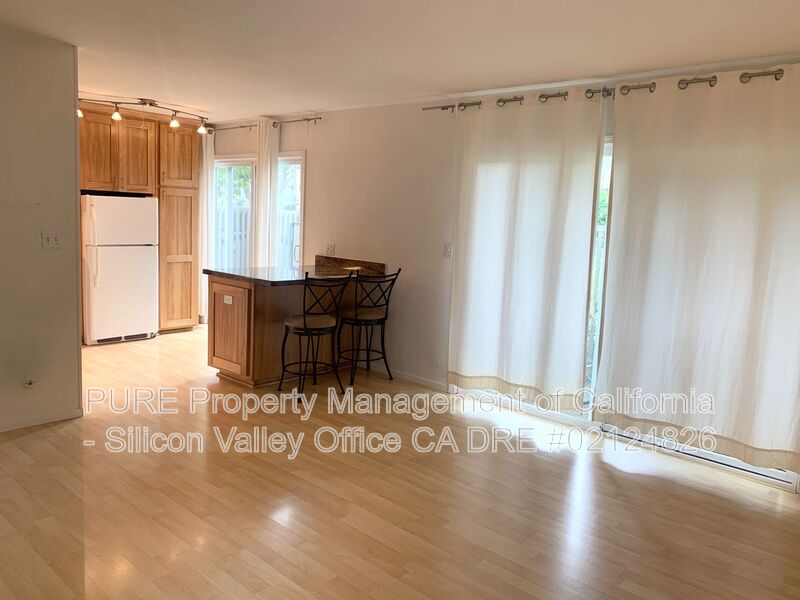 Mountain View Condo: 255 S.Rengstorff Ave