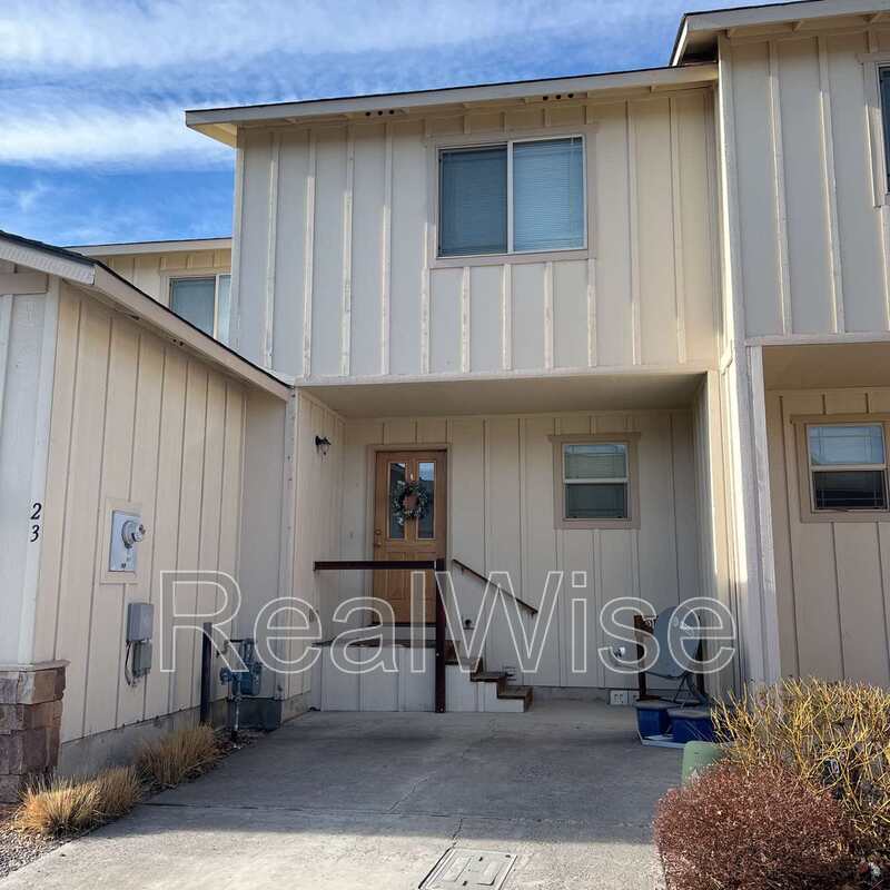 Redmond Condo: 2250 SW 21st St