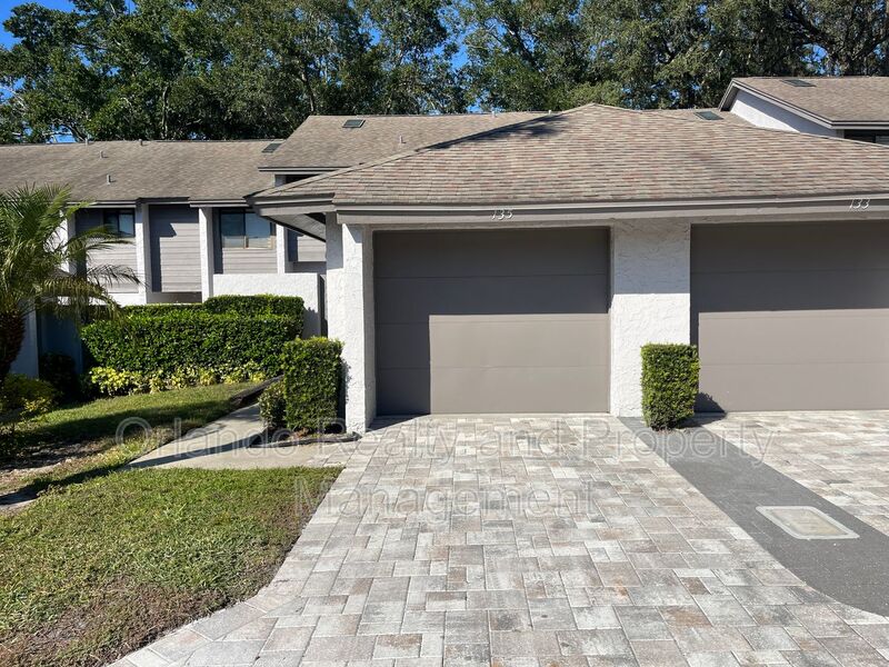 Altamonte Springs Townhome: 135 Olive Tree Circle
