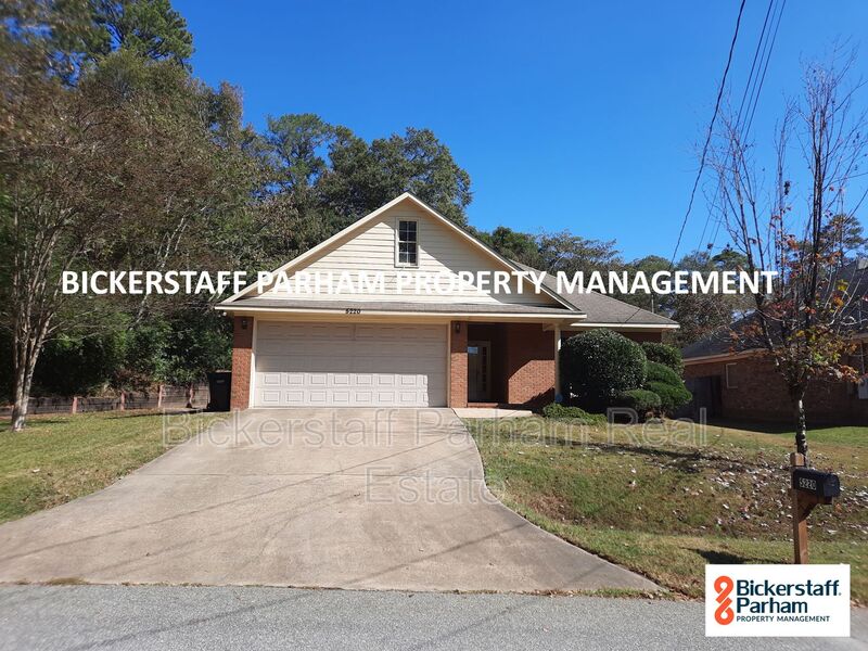 Columbus House: 5220 Boyd Drive