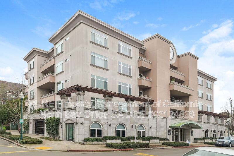 Santa Rosa Condo: 810 7th Street